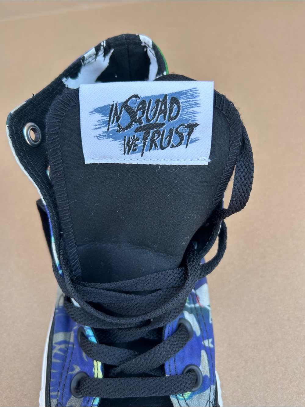Converse All Stars Suicide Squad DC Comics High Top Sneakers Men's 5 Women's 7 - Picture 5 of 11